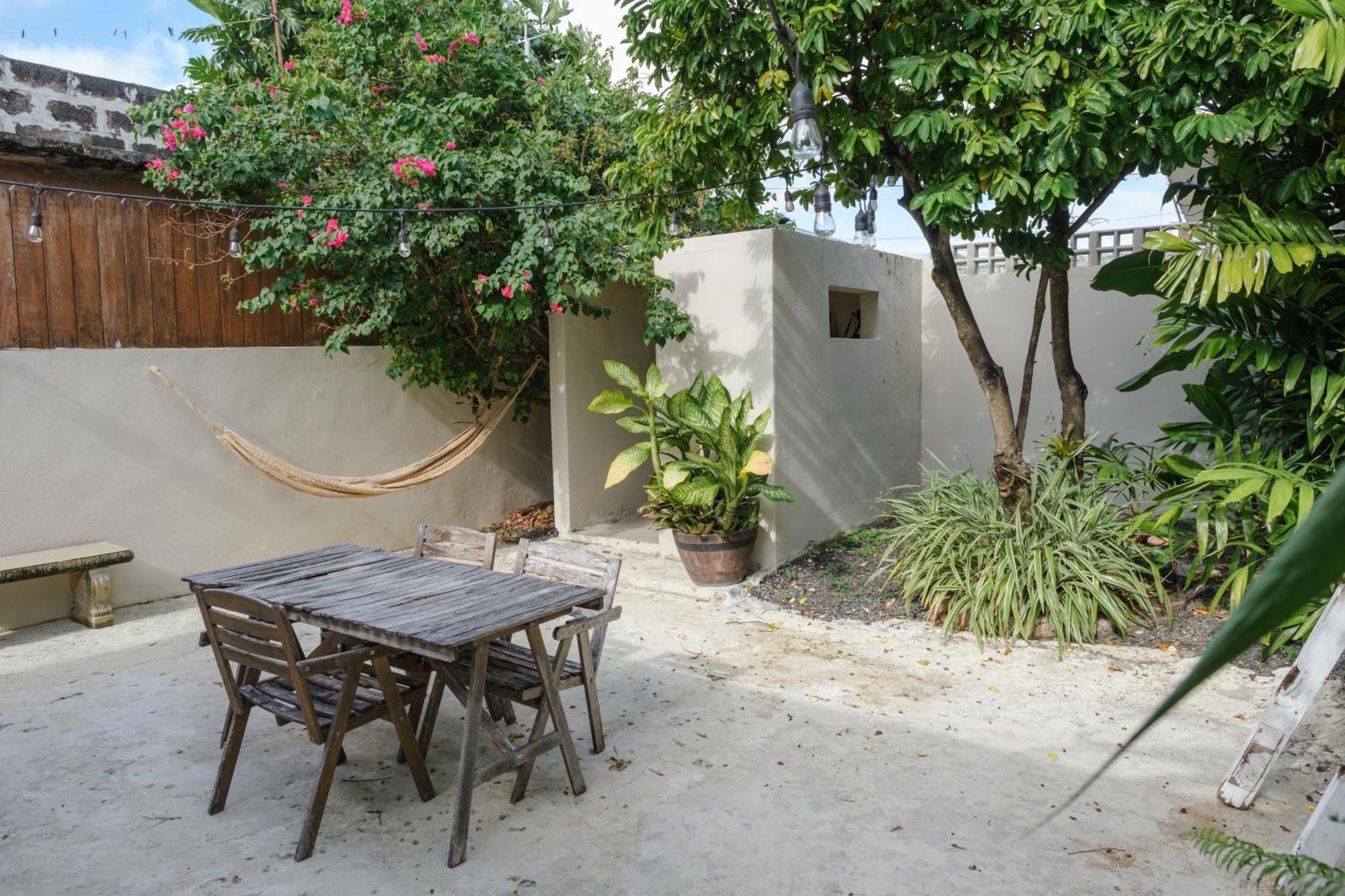 Dream Beach House By Sonsolea Host Лукильо Экстерьер фото
